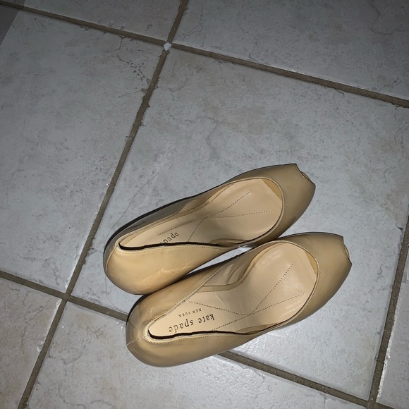 heels - Picture 2 of 2